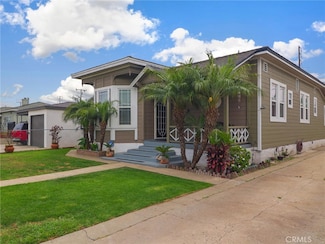 2642 E Washington St, Long Beach, CA 90810
