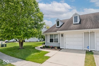 8247 Cape Dr N, Indianapolis, IN 46256