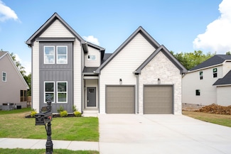 8846 Silver Maple Dr, Ooltewah, TN 37363