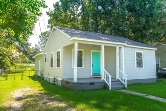 607 S George Ave, Petal, MS 39465