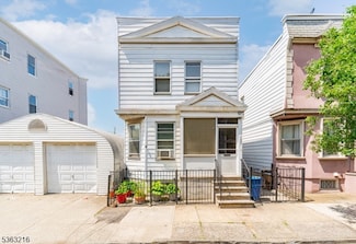 157 Brill St, Newark, NJ 07105