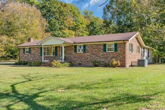 650 Parker Rd, Manchester, TN 37355