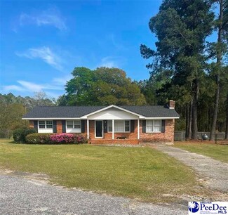 226 Pinewood Dr, Darlington, SC 29532