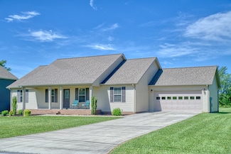1570 Clemmons Rd, Cookeville, TN 38501