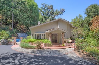 15701 Peach Hill Rd, Saratoga, CA 95070