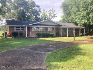 1001 Poinciana Ave, Mamou, LA 70554