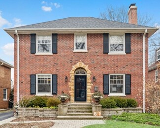 81 High St, Winnetka, IL 60093