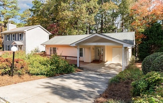 2817 Rue Sans Famille, Raleigh, NC 27607