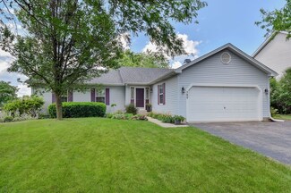 580 Cambridge Ave, Elburn, IL 60119