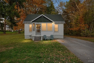 808 Calvert St, Rome, NY 13440