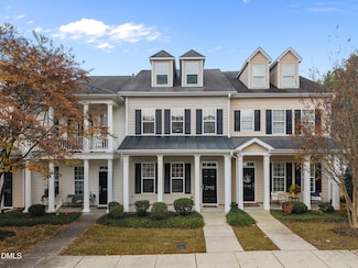 1028 Philpott Dr, Chapel Hill, NC 27517