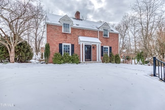 346 North St, Marion, VA 24354