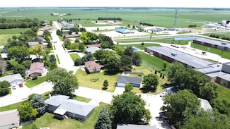103 Glenn Dr, Gibbon, NE 68840