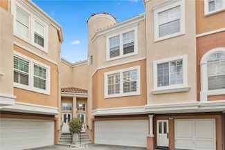 16 Imperial Aisle, Irvine, CA 92606
