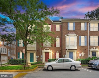 2706 Manhattan Place, Vienna, VA 22180