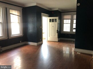 1311 W Roosevelt Blvd, Philadelphia, PA 19140