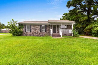 632 University Forest Cir, Conway, SC 29526