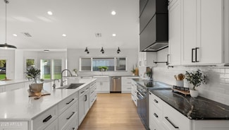 2265 E Bonanza Rd, Gilbert, AZ 85297