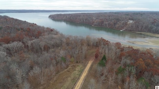 250 Cindy Dr, Murray, KY 42071