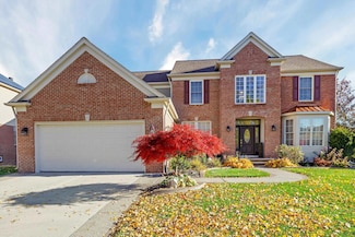 559 Bedlington Dr, Rochester Hills, MI 48307