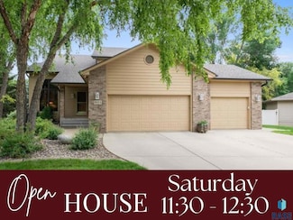 3524 S Grace Cir, Sioux Falls, SD 57103