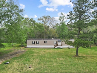 160 Rolling Hills Dr, Lumberton, TX 77657