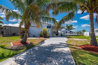 761 Rio Villa Dr, Punta Gorda, FL 33950