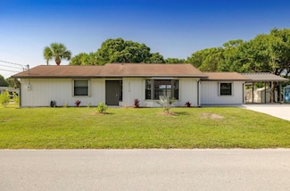 2714 Rhode Island Ave, Fort Pierce, FL 34947