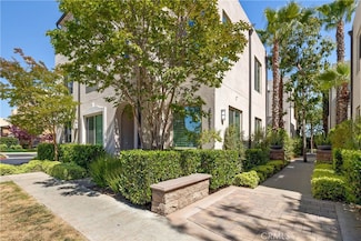 5515 Palm Dr, Hawthorne, CA 90250
