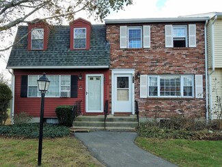 11 Lydon Ln Unit C2, Halifax, MA 02338
