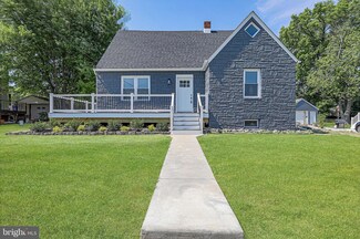 710 Green Ave, Mount Ephraim, NJ 08059