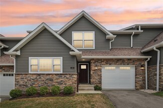 103 Willow Ln, Beaver Falls, PA 15010