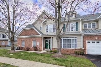 112 Loft Dr Unit II112, Martinsville, NJ 08836