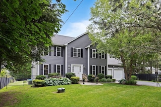 74 Muller Rd, Burlington, MA 01803