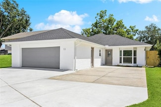12 Fairlane Dr, Metairie, LA 70003