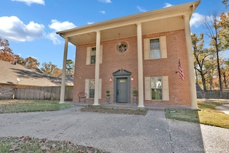 72 Spring Lake Way, Shreveport, LA 71106