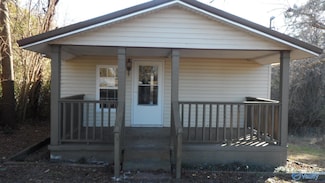 608 W 44th St, Anniston, AL 36206