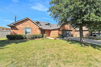 6601 Pine Hills Ln, Denton, TX 76210