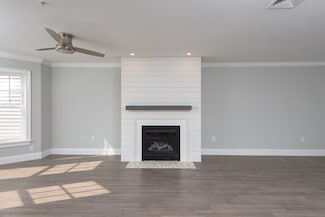 15 Park Ave Unit 203, Hull, MA 02045