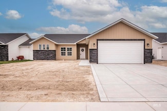 1068 Tanglewood St, Burley, ID 83318