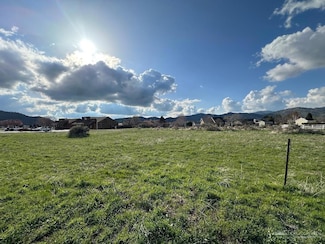 27707 Stallion Springs Dr, Stallion Springs, CA 93561