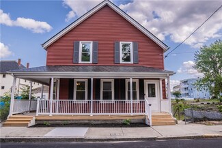 132 Chestnut St, Woonsocket, RI 02895