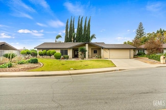 3804 Ironwood Way, Bakersfield, CA 93306