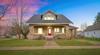 108 S King St, Newman, IL 61942
