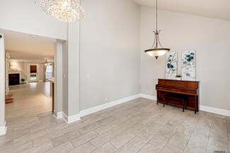 1954 Wildlife Dr, Baton Rouge, LA 70816