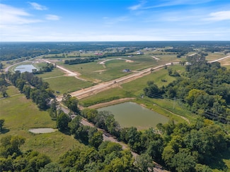 147 El Paso Bend, New Waverly, TX 77358