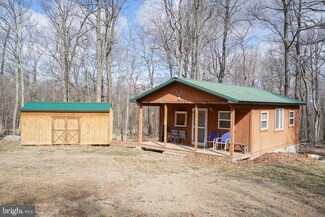 15800 Sprucewood Dr, Frostburg, MD 21532