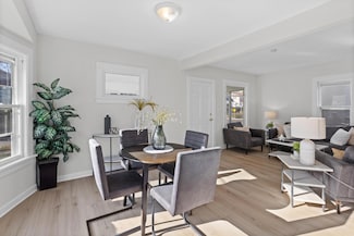 2024 Queen Ave N, Minneapolis, MN 55411