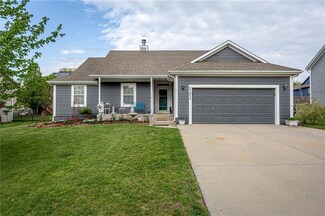 21855 S Main St, Spring Hill, KS 66083