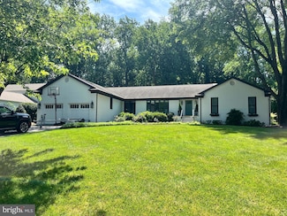 1075 Carriage Hill Pkwy, Annapolis, MD 21401